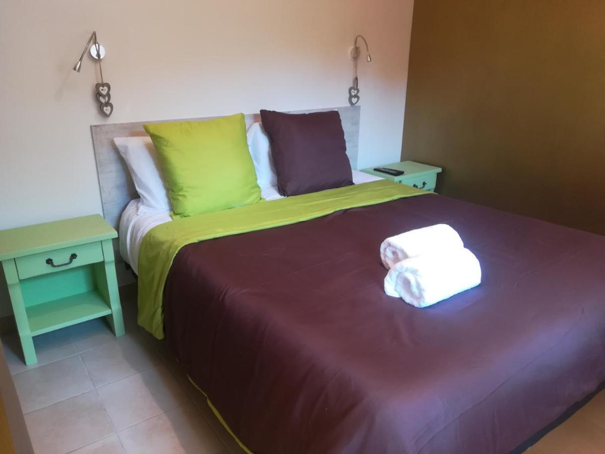 Appartement Avec Jacuzzi Hammam Sauna Privatise Au Rez De Chaussee Ds Maison A Voglans A 2 Kilometres Du Lac Du Bourget En Savoie Entre Chambery Et Aix Les Bains Cure Thermale Δωμάτιο φωτογραφία